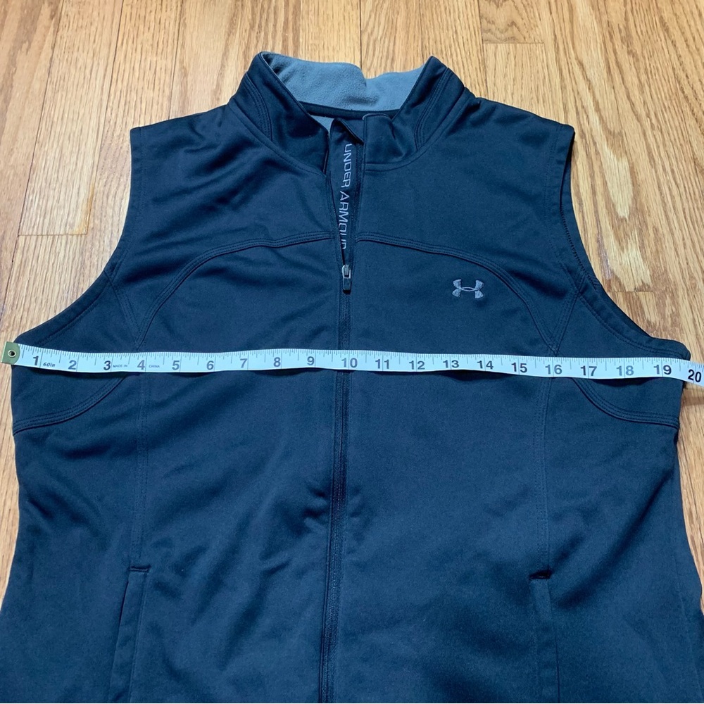 Under Armour Black Fleece Lined Vest - Large - Picture 5 of 8